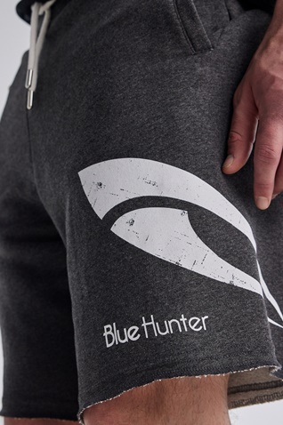 BLUE HUNTER-Ανδρική βερμούδα BLUE HUNTER 22001060105 EVERYDAY ανθρακί