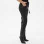 ATTRATTIVO-Γυναικείο mom's fit jean παντελόνι ATTRATTIVO 9912316 μαύρο