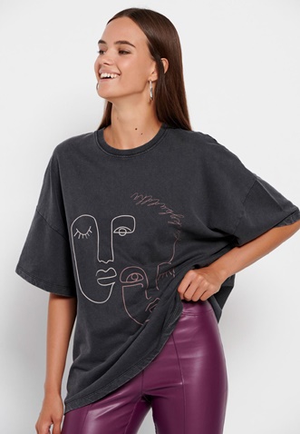 FUNKY BUDDHA-Γυναικείο oversized t-shirt FUNKY BUDDHA garment dyed ανθρακί